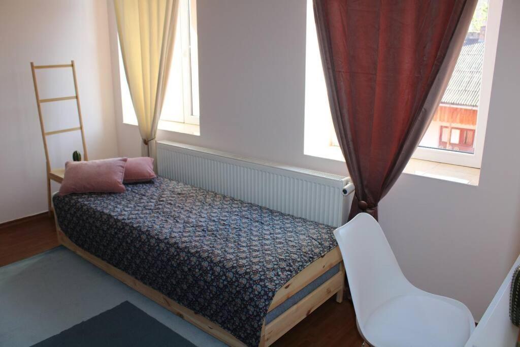 The Oasis By Downtown Apartments Târgu-Mureş Buitenkant foto